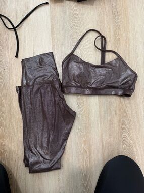 lululemon athletica Shimmery Brown Sports Bra and Leggings Set